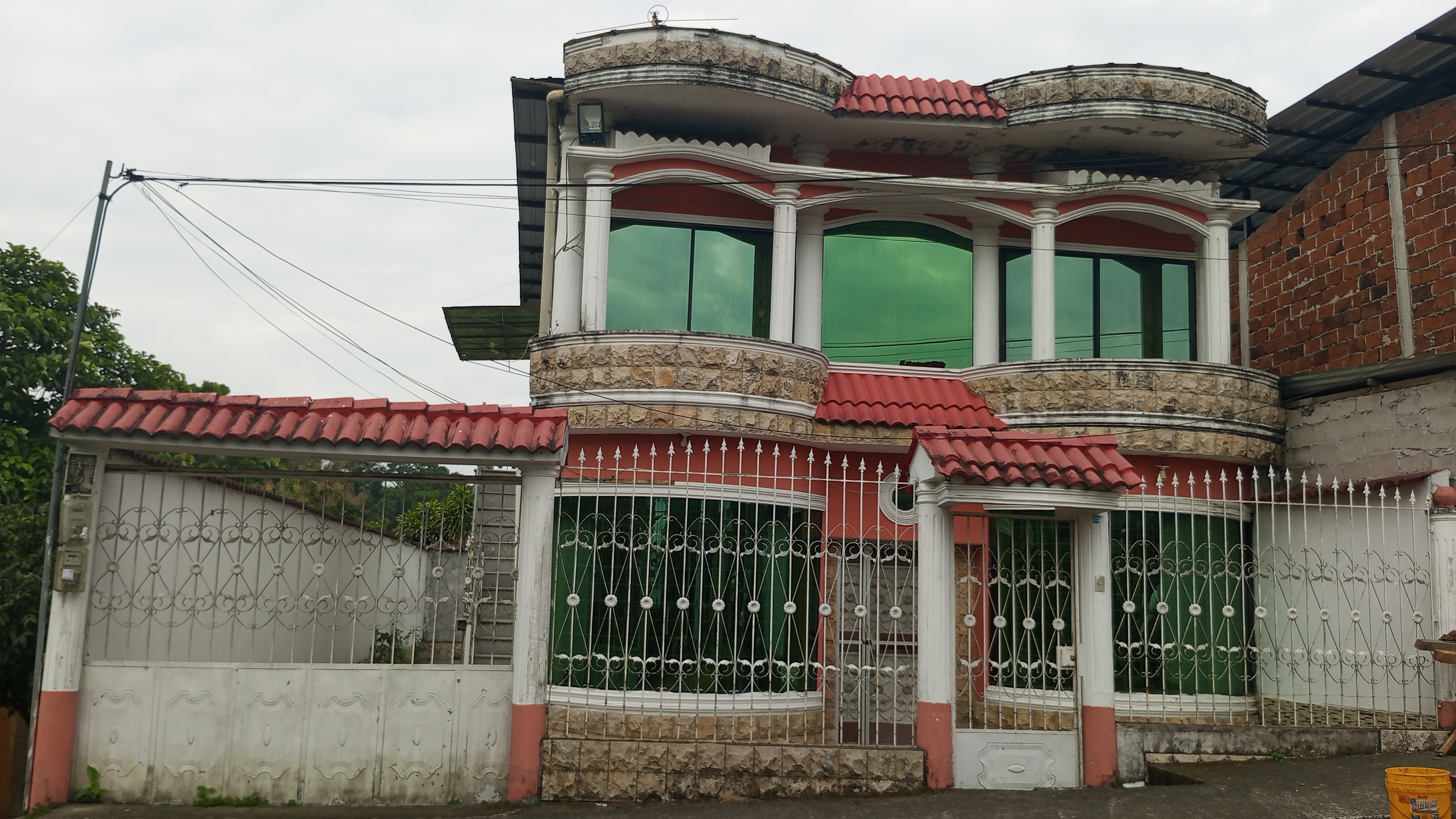 img-property