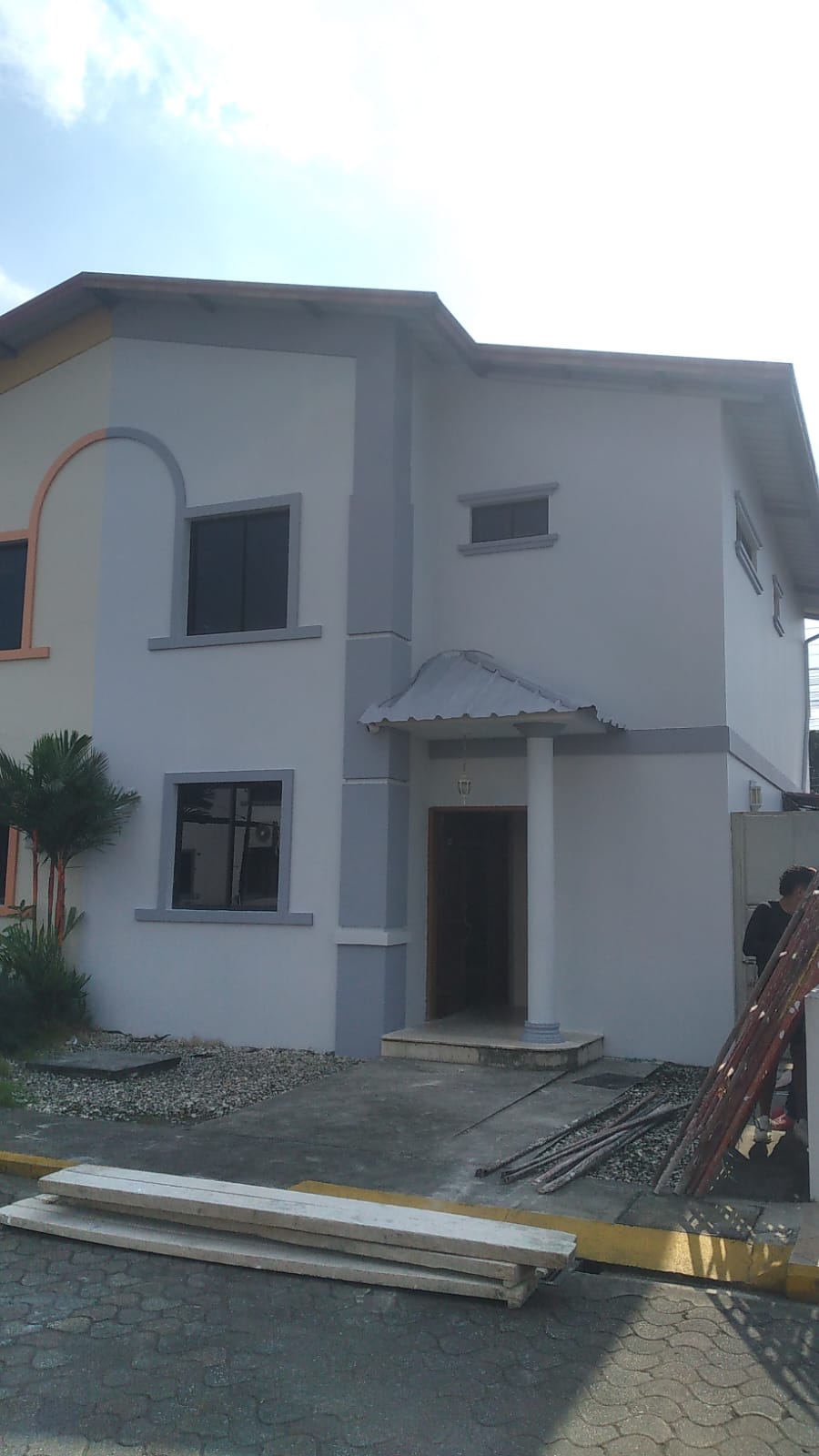 img-property